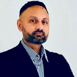 Broker for R 3 Home Loans